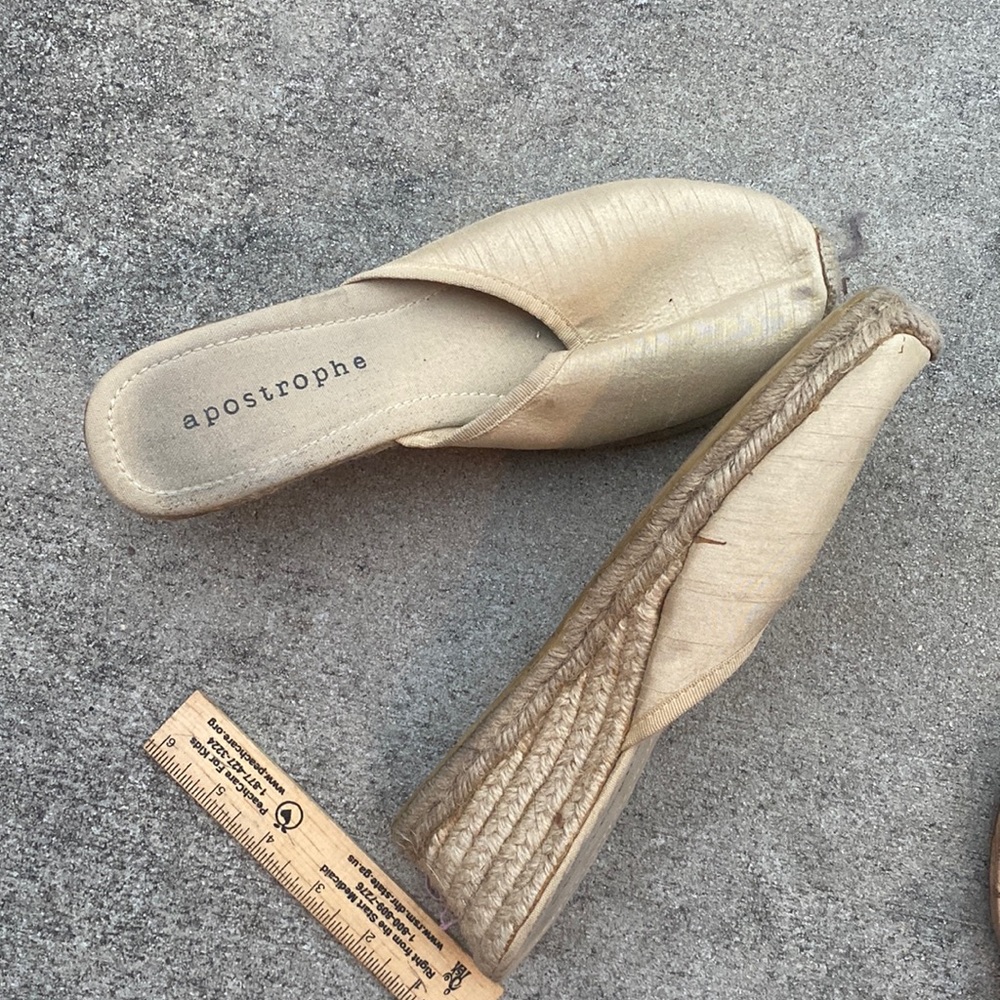 Woman sandals